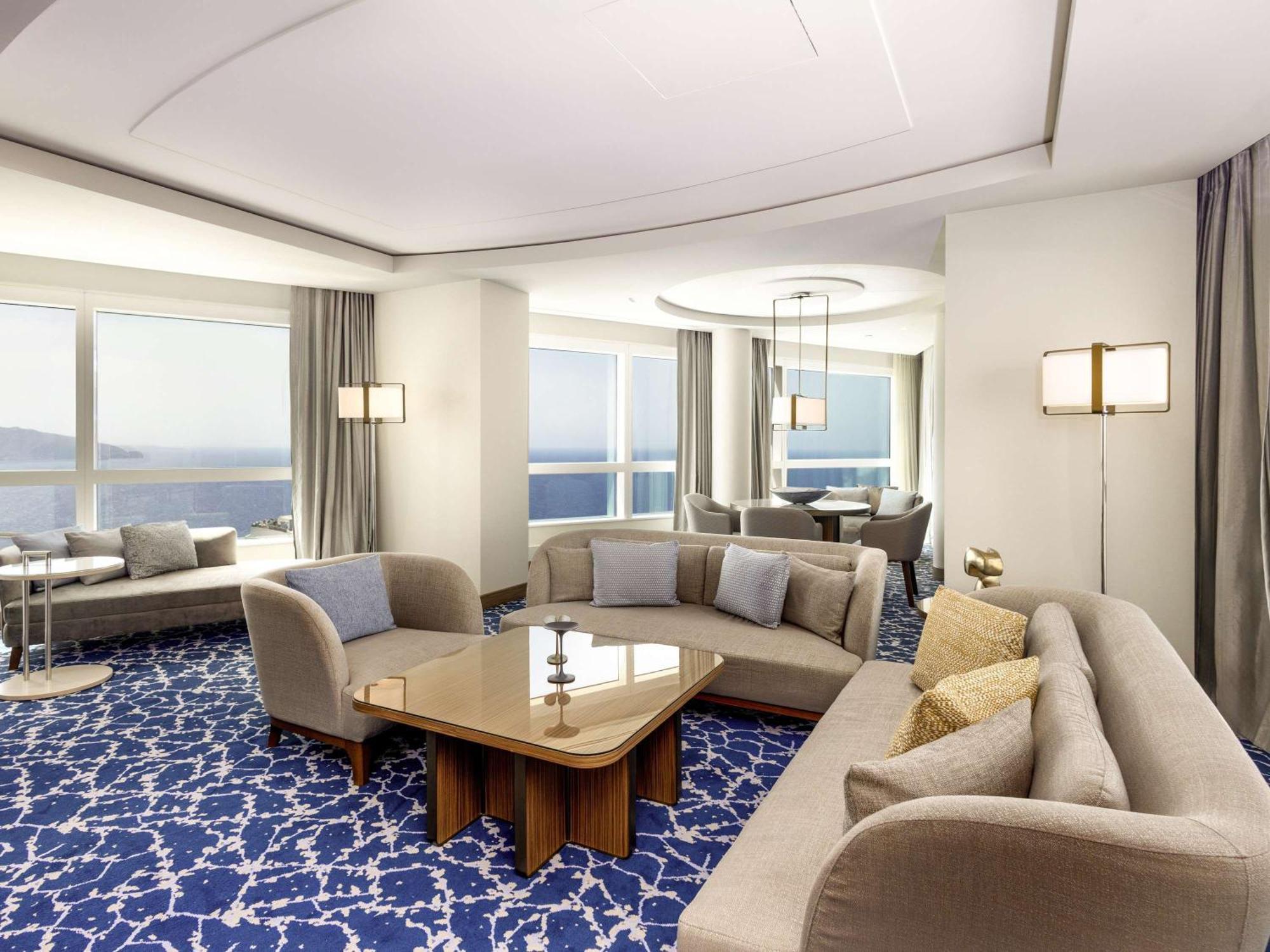 Hotel Oran Bay Managed By Accor ภายนอก รูปภาพ