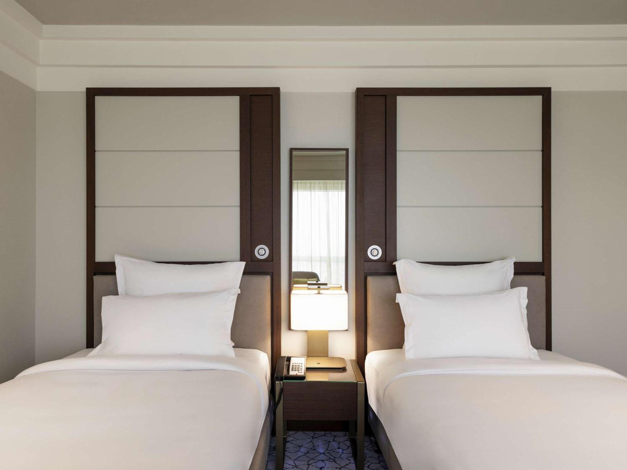 Hotel Oran Bay Managed By Accor ภายนอก รูปภาพ