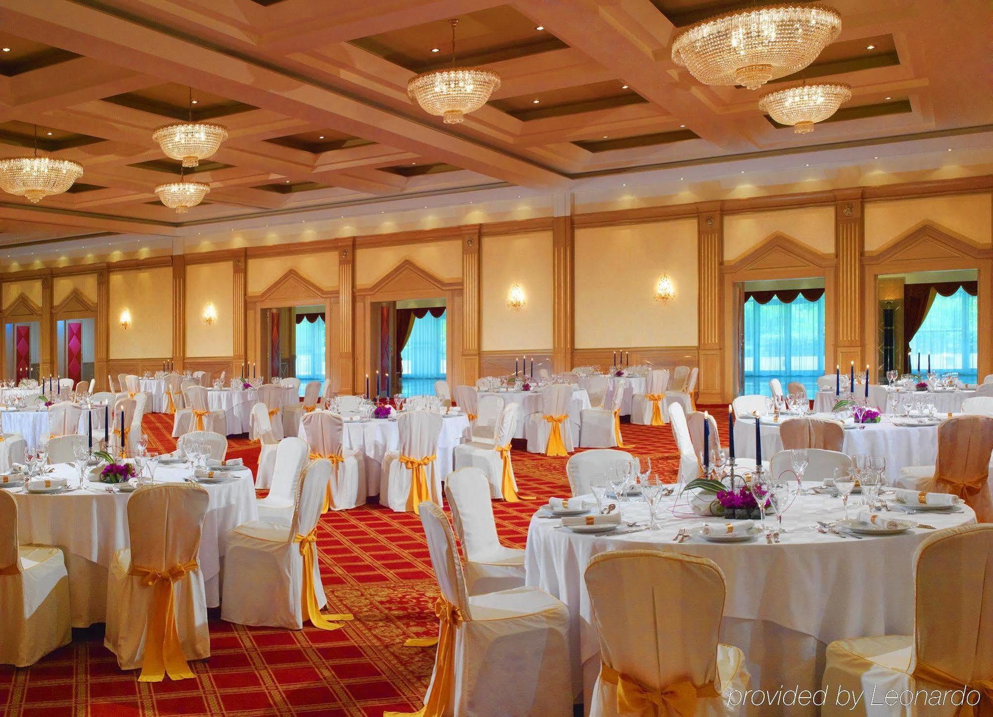 Hotel Oran Bay Managed By Accor ภายนอก รูปภาพ
